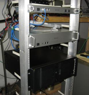 19 in rack graphic